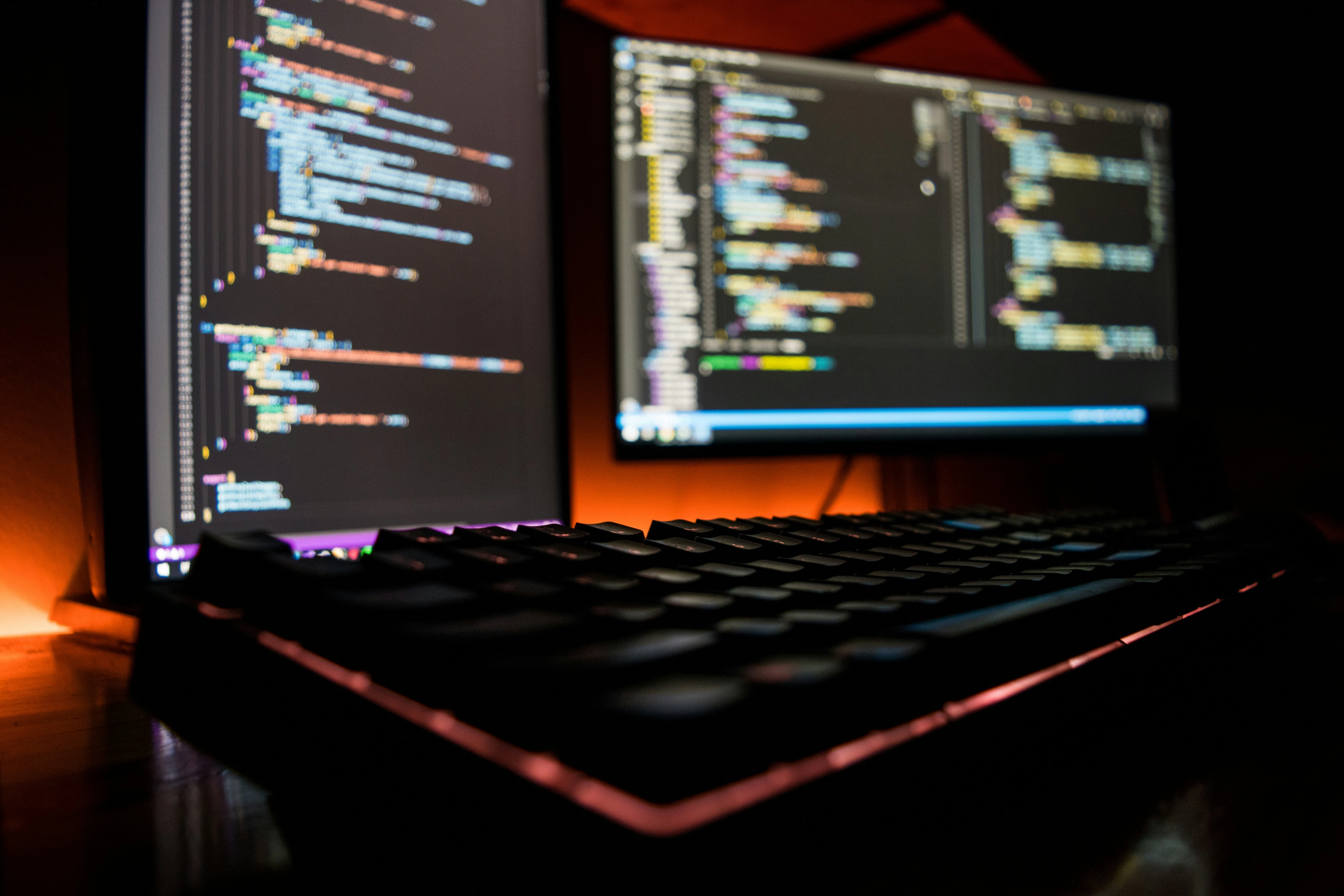 Diseño de sitios web en una notebook